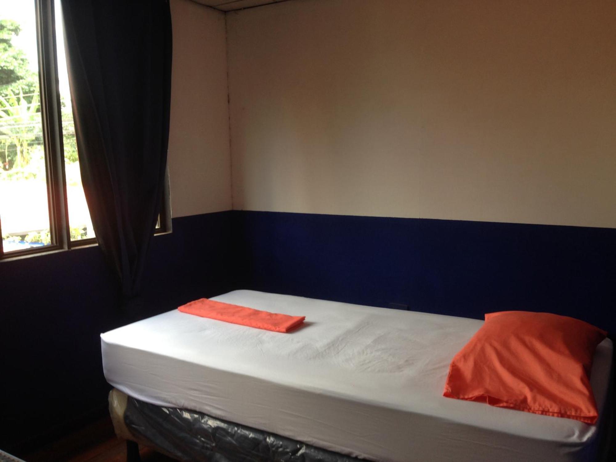 El-Cacique-Guesthouse-Since-2003 Río Segundo Екстериор снимка